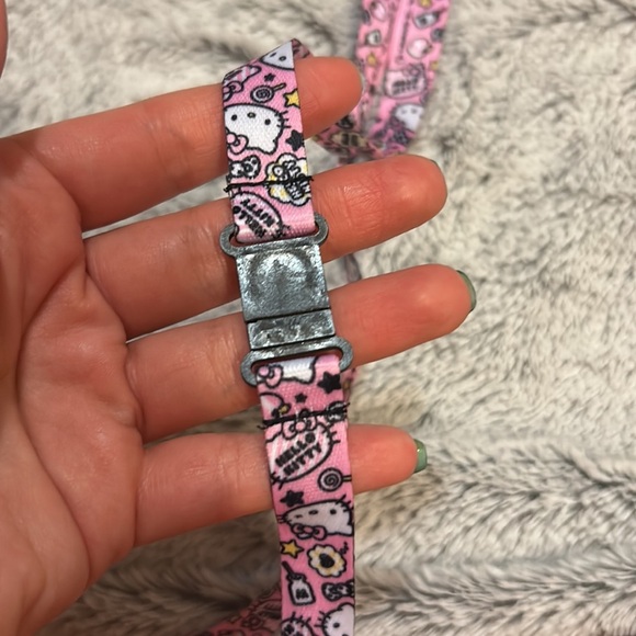 HELLO KITTY KEY OR BUS PASS LANYARD - Picture 3 of 4